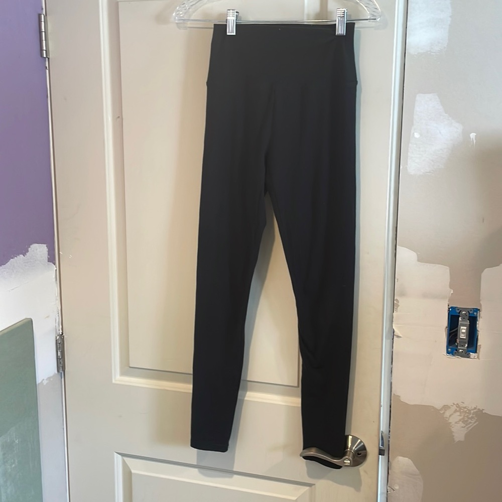 Black leggings from Aerie